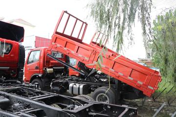 �ɵ��³� V3ϵ�� 157���� 4X2 4.2����ж��ͼƬ