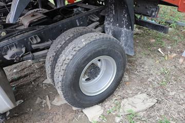 �ɵ��³� V3ϵ�� 157���� 4X2 4.2����ж��ͼƬ