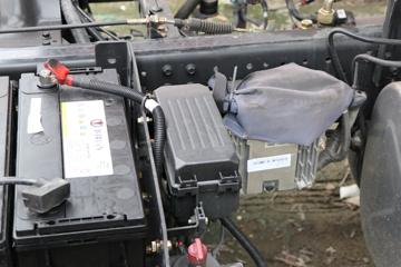 �ɵ��³� V3ϵ�� 157���� 4X2 4.2����ж��ͼƬ