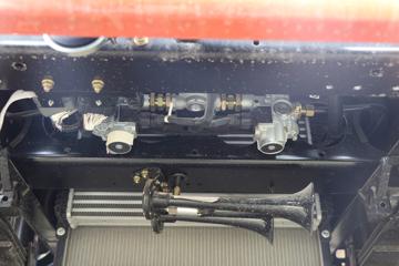 �ɵ��³� V3ϵ�� 157���� 4X2 4.2����ж��ͼƬ