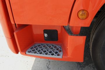 �й����� �ǵ¿�SITRAK G7S 350���� 6X2 9.6��AMT�Զ�����դʽ�ػ���(ZZ5256CCYN56CHF1)ͼƬ