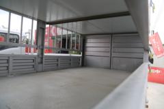 中国重汽HOWO 悍将M 165马力 3.85米排半仓栅式轻卡(万里扬8档)(ZZ5047CCYC3314F145)