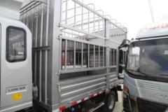 中国重汽HOWO 悍将M 165马力 3.85米排半仓栅式轻卡(万里扬8档)(ZZ5047CCYC3314F145)