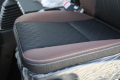 福田 奥铃新捷运 青春飞扬版Pro 155马力 3.85米排半仓栅式轻卡(万里扬8档)