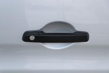 ������Խ��X3 PLUS EV 3.7T 3.6�׵��Ŵ��綯����΢��55.7kWhͼƬ