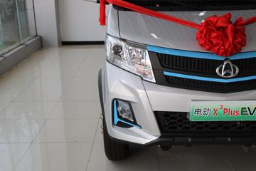 ������Խ��X3 PLUS EV 3.7T 3.6�׵��Ŵ��綯����΢��55.7kWhͼƬ