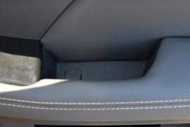 五十铃瑞迈&nbsp;皮卡驾驶室                                               图片