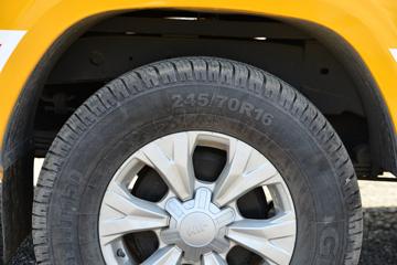 ������ʮ�� ���� 2.4T���� 218���� ���� ���ճ�(��ˮ��)ͼƬ