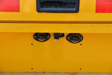 ������ʮ�� ���� 2.4T���� 218���� ���� ���ճ�(��ˮ��)ͼƬ