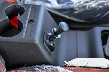 ����ʮͨ ����� 200���� 4X2 �泵�������䳵(STQ5188JSQ6)ͼƬ