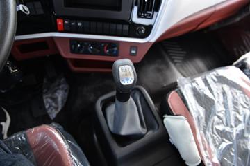 ����ʮͨ ����� 200���� 4X2 �泵�������䳵(STQ5188JSQ6)ͼƬ