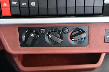 ����ʮͨ ����� 200���� 4X2 �泵�������䳵(STQ5188JSQ6)ͼƬ