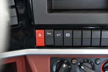 ����ʮͨ ����� 200���� 4X2 �泵�������䳵(STQ5188JSQ6)ͼƬ