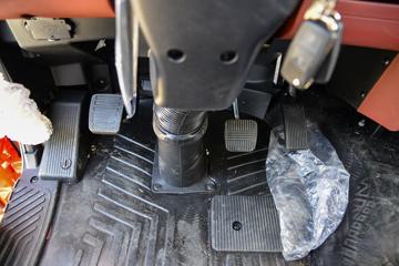 ����ʮͨ ����� 200���� 4X2 �泵�������䳵(STQ5188JSQ6)ͼƬ