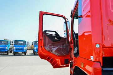 ����ʮͨ ����� 200���� 4X2 �泵�������䳵(STQ5188JSQ6)ͼƬ