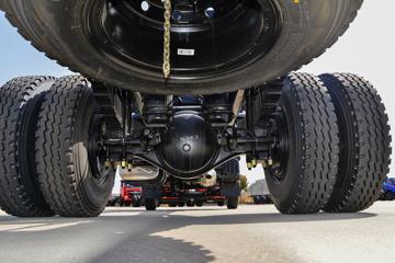 ����ʮͨ ����� 200���� 4X2 �泵�������䳵(STQ5188JSQ6)ͼƬ