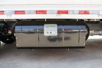 ������Խ��X7 ������ 1.6L 105���� CNG 3.7�׵�������С��(CKS1032X7RD6B1NG)ͼƬ