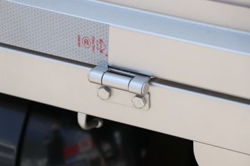 ������Խ��X7 ������ 1.6L 105���� CNG 3.7�׵�������С��(CKS1032X7RD6B1NG)ͼƬ