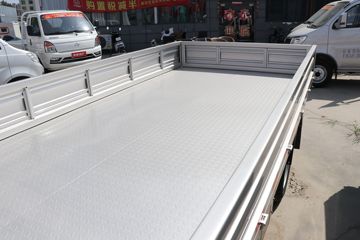 ������Խ��X7 ������ 1.6L 105���� CNG 3.7�׵�������С��(CKS1032X7RD6B1NG)ͼƬ