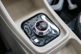 新豹T3 PLUS EV&nbsp;电动载货车内饰图片