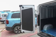 SRM鑫源 E3 2024款豪华型 2.8T 4.555米纯电动封闭货车38.64kWh