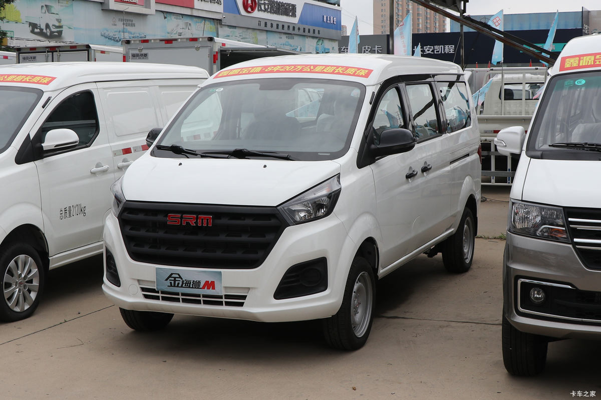 SRM鑫源 金海狮M 2025款 旅行狮 1.5L汽油 112马力 6座 轻客