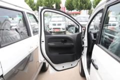 金杯 金海狮M 2024款 工程狮 112马力 1.5L汽油 7座轻客