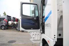 福田 欧曼EST 标载版 25T 6X4 纯电动牵引车(BJ4259EVDHF-02)423kWh