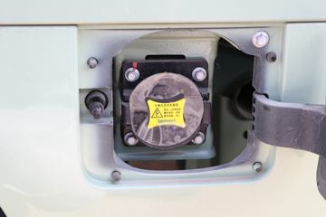 ���� ����Q 3T 2.14��˫�Ŵ��綯����΢��(BJ1030EVAA73)41.86kWhͼƬ