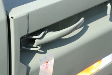 ���� ����Q 3T 2.14��˫�Ŵ��綯����΢��(BJ1030EVAA73)41.86kWhͼƬ