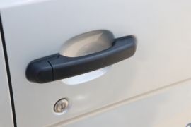 长安星卡EV 电动载货车外观图片