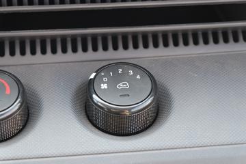 ���� E10 ʵ���� 0.8T 1.603�׵��Ŵ��綯��ʽ΢��9kWhͼƬ