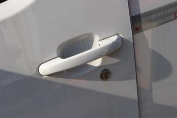 ���� ��� ʵ���� 2024�� 2.9T 2�� 4.985�״��綯��ջ���31.9kWhͼƬ