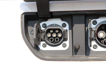 ���� ��� ʵ���� 2024�� 2.9T 2�� 4.985�״��綯��ջ���31.9kWhͼƬ