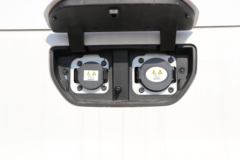 五菱 扬光 2.3T 6座 4.985米纯电动封闭货车41.9kWh