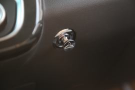 星智H8R&nbsp;电动冷藏车驾驶室图片