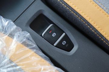 Զ�� ����H8R ��׼�� 4.5T 4.02�׵��Ų��ʽ���̻�϶�����س�77.28kWhͼƬ