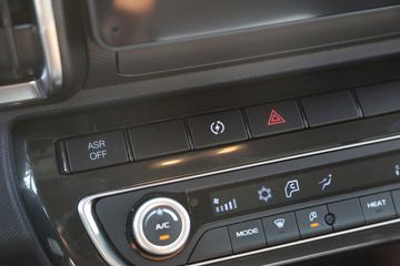 Զ�� ����H8R ��׼�� 4.5T 4.02�׵��Ų��ʽ���̻�϶�����س�77.28kWhͼƬ