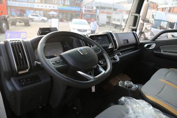 Զ�� ����H8R ��׼�� 4.5T 4.02�׵��Ų��ʽ���̻�϶�����س�77.28kWhͼƬ