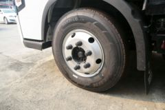 远程 星智H8R 经济包 4.5T 4.1米单排插电式增程混合动力仓栅式轻卡77.28kWh 远程 星智H8R 经济包 4.5T 4.1米单排插电式增程混合动力仓栅式轻卡77.28kWh