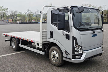 江铃 乐行E路达 4.5T 4.2米单排纯电动平板运输车(JX5044TPBTGB2BEV)100.46kWh