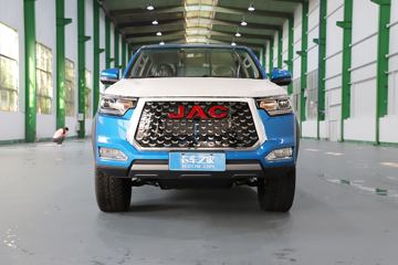 ����T8 Pro ���а� 2.0T���� 170���� �Զ����� ��˫��Ƥ��ͼƬ