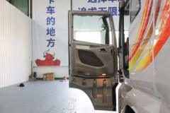 一汽解放 J7重卡 创领版 640马力 6X4 AMT自动档牵引车(CA4251P78K33T1E6)