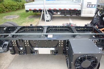 ���� ����EV 4.5T 4.16�׵��Ŵ��綯�����Ῠ100.46kWhͼƬ