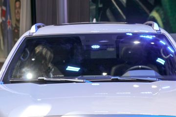 ���� ��; 2024�� ��ҫ�� 2.0T���� 170���� �Զ����� ��˫��Ƥ��ͼƬ