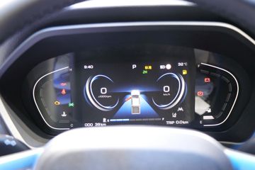 ���� ��; 2024�� ��ҫ�� 2.0T���� 170���� �Զ����� ��˫��Ƥ��ͼƬ