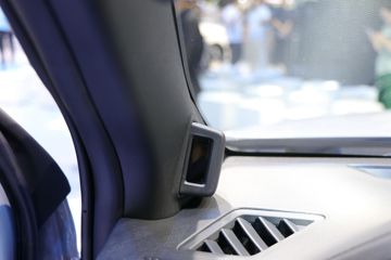 ���� ��; 2024�� ��ҫ�� 2.0T���� 170���� �Զ����� ��˫��Ƥ��ͼƬ