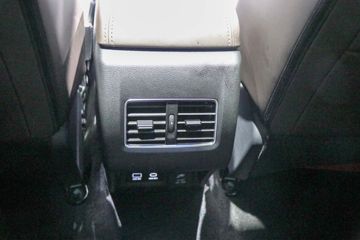 ���� ��; 2024�� ɽè�澫Ӣ�� 2.0T���� 170���� �Զ����� ��˫��Ƥ��ͼƬ