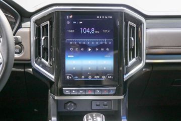 ���� ��; 2024�� ɽè�澫Ӣ�� 2.0T���� 170���� �Զ����� ��˫��Ƥ��ͼƬ