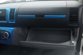 远程E6&nbsp;电动封闭厢货驾驶室图片